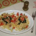 CINTAS CON ESPINACAS Y VINAGRETA DE TOMATE Y[...]