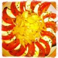 Ensalada de tomate y mozzarella con atún