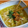 SOPA DE NOODLES CON POLLO ESTILO THAI (kuay[...]