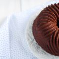 Black and white chocolate bundt cake (Bundt de[...]