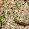 Arroz con almejas y guisantes