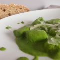 Gnocchis de patata con crema de espinacas