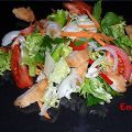 ENSALADA DE POLLO EN PANADO