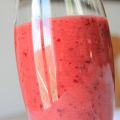 Zumo refrescante de verano: Sandia y cereza.