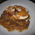 ROLLITOS DE PECHUGA Y JAMON CON CHAMPIÑONES