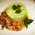 Arroz verde con calamares al ajillo