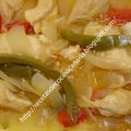 Pollo con pimientos y appetizer