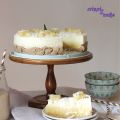 Tarta fresca de piña y coco