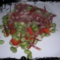 Ensalada templada de habitas y virutas de jamón