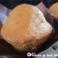 MUFFINS CON TROCITOS DE FRESA Y CHOCOLATE BLANCO