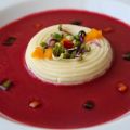 Dona de gambas y gazpacho de remolacha 5 euros[...]