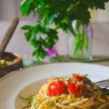 PASTA CON SARDINITAS, TOMATES CHERRY Y CRUMBLE[...]