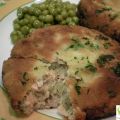 SALMON & POTATO CAKES
