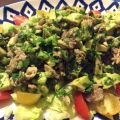 Ensalada templada de pollo con aguacate
