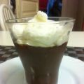 Copa de chocolate y nata al micro sin gluten
