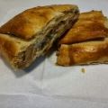 EMPANADA DE HOJALDRE CON SALMÓN
