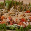 ENSALADA CON SETAS Y ESPARRAGOS VERDES