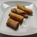 Canutillos rellenos de crema pastelera
