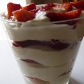 Fresas, nata y queso mascarpone.