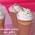 Chocolate caliente súper goloso, con nata[...]