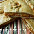 EMPANADA DE BONITO Y CEBOLLA CARAMELIZADA