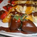 Brocheta de Frutas con Chocolate y Fresa Bombón