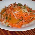 ENSALADA DE ZAHAHORIA, PEPINO Y CITRICOS CON[...]