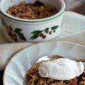 [whole kitchen] crumble de ciruelas y arándanos[...]