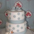Tarta fondant y cupcakes baby shower