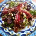 Ensalada de jamón ibérico y queso azul con[...]