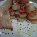 Ensalada semifria con crosti de queso