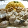 pollo especial en salsa con piña y champiñones