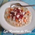 CALDO DE POLLO CON VERDURAS ARROZ Y GARBANZOS
