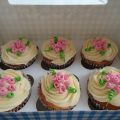 Cupcakes de vainilla y chocolate blanco