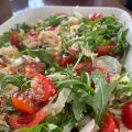 ENSALADA DE QUINOA , HINOJO Y RABANITOS
