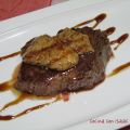 Solomillo con foie y reducido de Jerez.