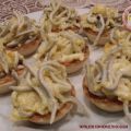 TARTALETAS CON REVUELTO DE GULAS