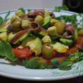 Ensalada variada con picatostes