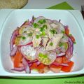 ENSALADA DE TOMATE, ATÚN Y RABANITOS