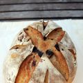 pan de centeno con fruta deshidratada y[...]
