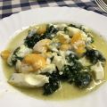 Huevos con espinacas y salmón