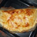 EMPANADA DE CERDO Y QUESO