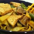 Fetuccini con Setas y Salsa de Soja