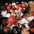 Tomates cherry con pesto rosso
