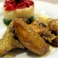 Pollo al ajillo con cebolletas y uvas