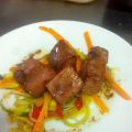 SALTEADO DE ATUN CON VERDURAS SALSA SOJA Y[...]