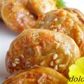 Espirales hojaldradas con queso Cheddar