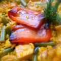 Paella de carne con romero