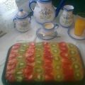 Bizcocho de flan con frutas frescas