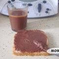 NOCILLA. LECHE, CACAO, AVELLANAS Y AZÚCAR[...]